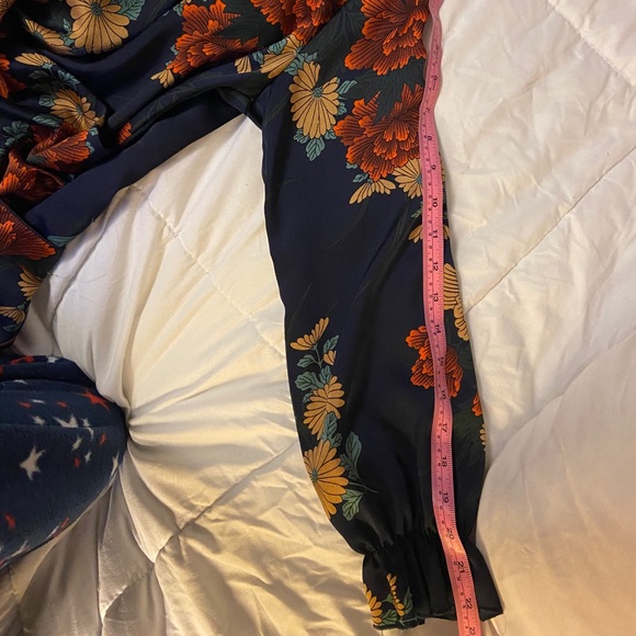 Kimono Style Blouse, Navy w/ bright floral pattern - Picture 8 of 9